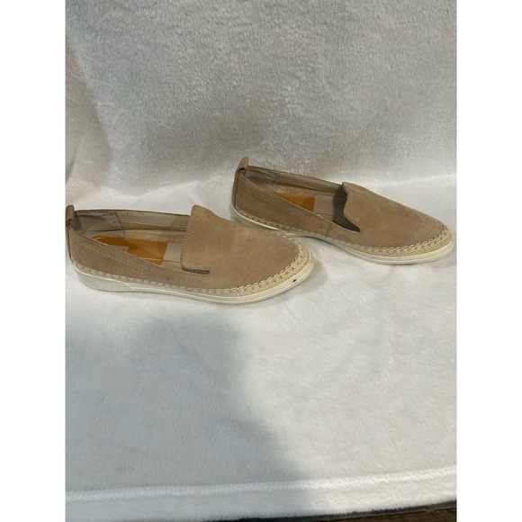 Dolce Vita Size 8 Slip On Leather Flats Neutral - Picture 3 of 10